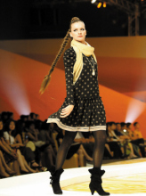 從服裝到時(shí)裝 深圳品牌的華麗轉(zhuǎn)身與設(shè)計(jì)革新